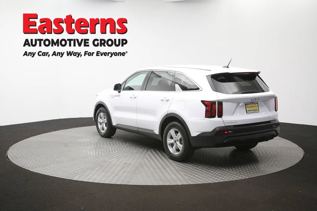 Used 2023 Kia Sorento LX FWD image 63