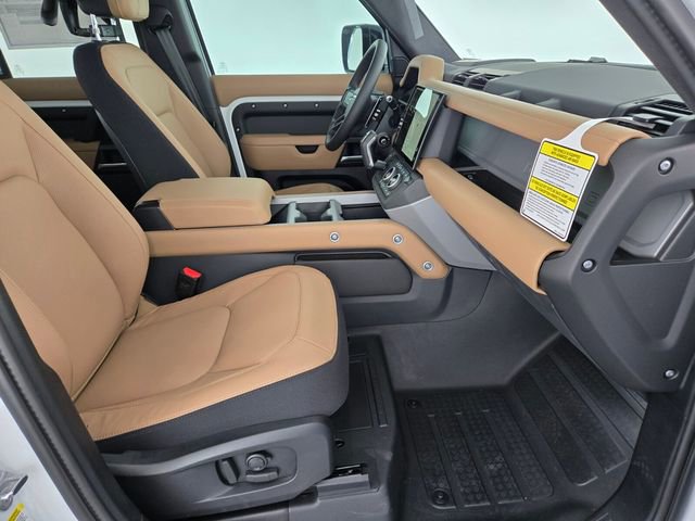 New 2026 Land Rover Defender 110 V8 image 3