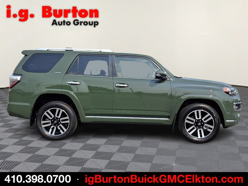 Used 2022 Toyota 4Runner Limited AWD/4WD image 7