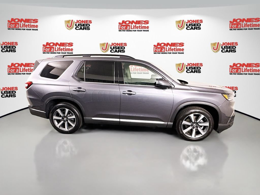 Used 2025 Honda Pilot Elite image 19