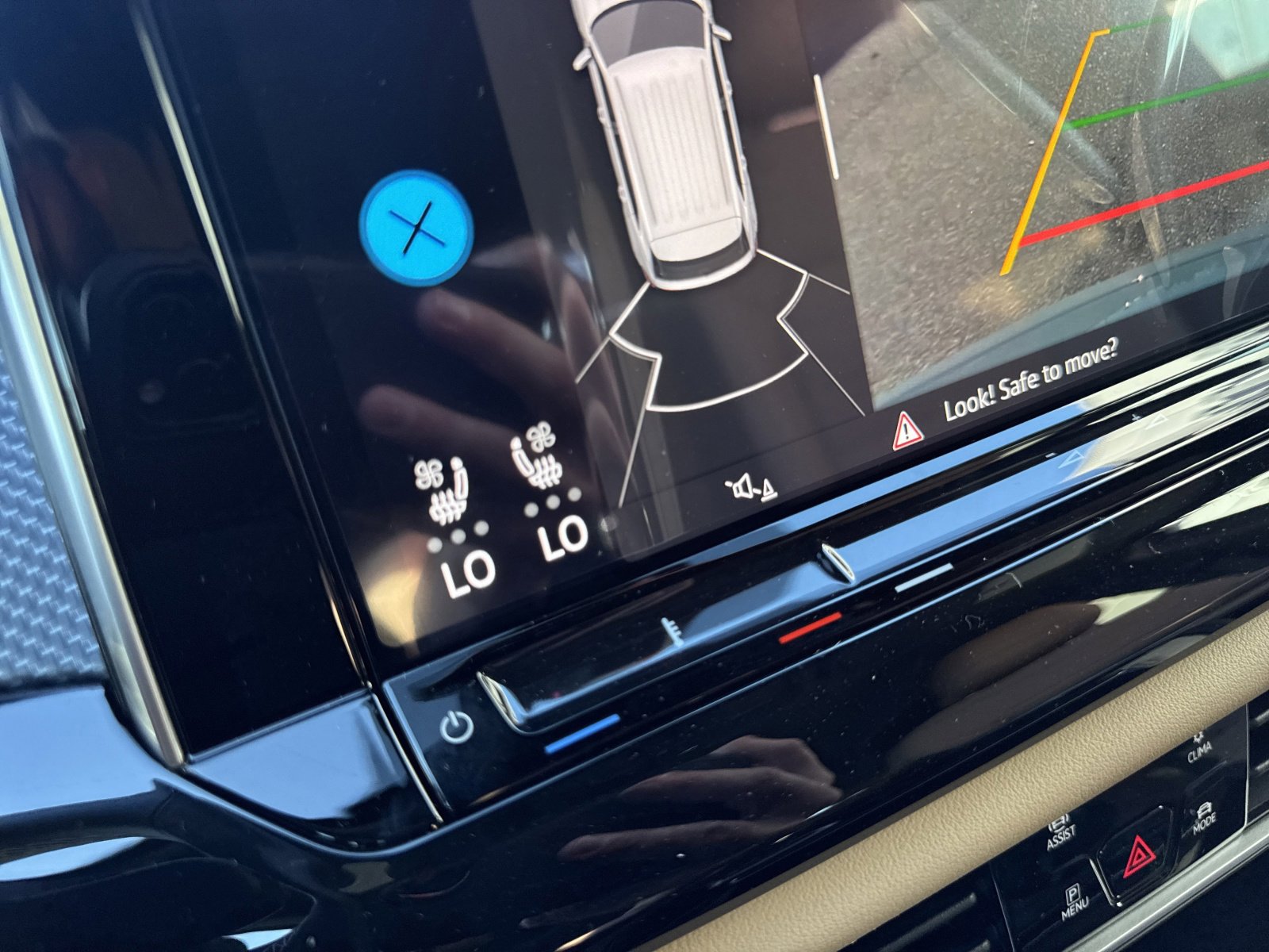 New 2026 Volkswagen Atlas Cross Sport SEL image 28