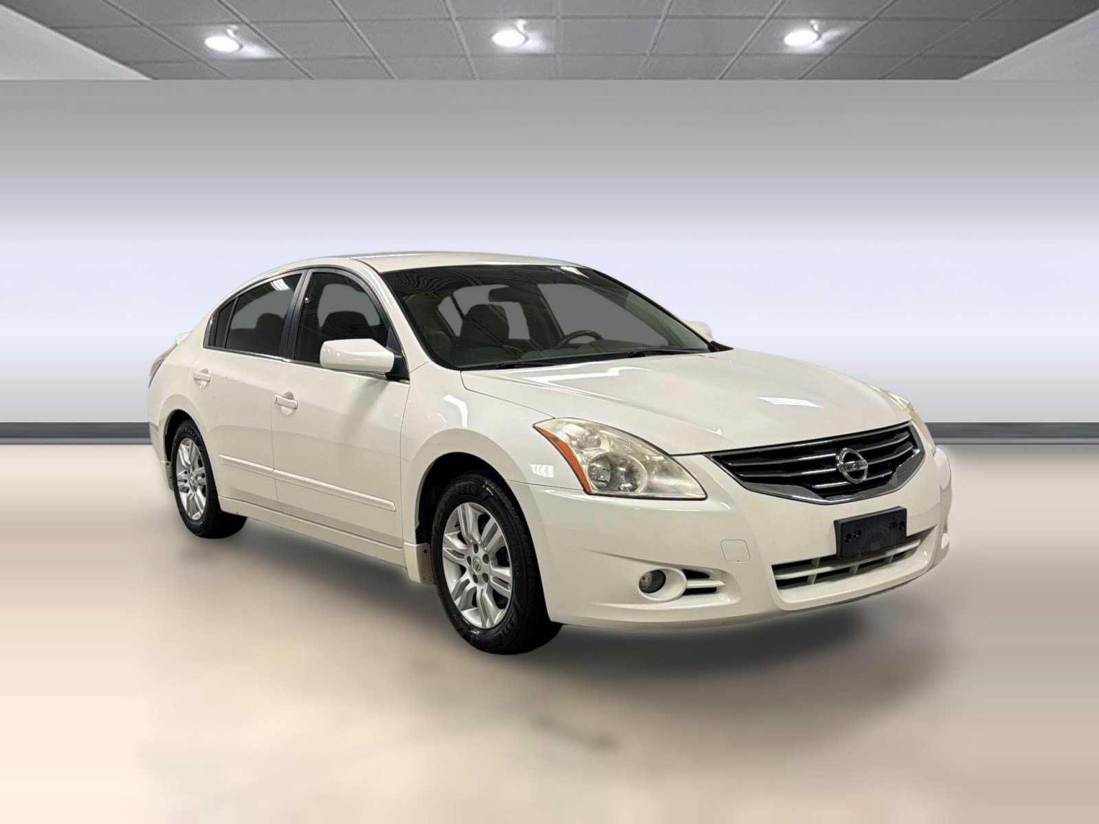 Used 2011 Nissan Altima 2.5 S w/ Special Edition Pkg FWD image 6