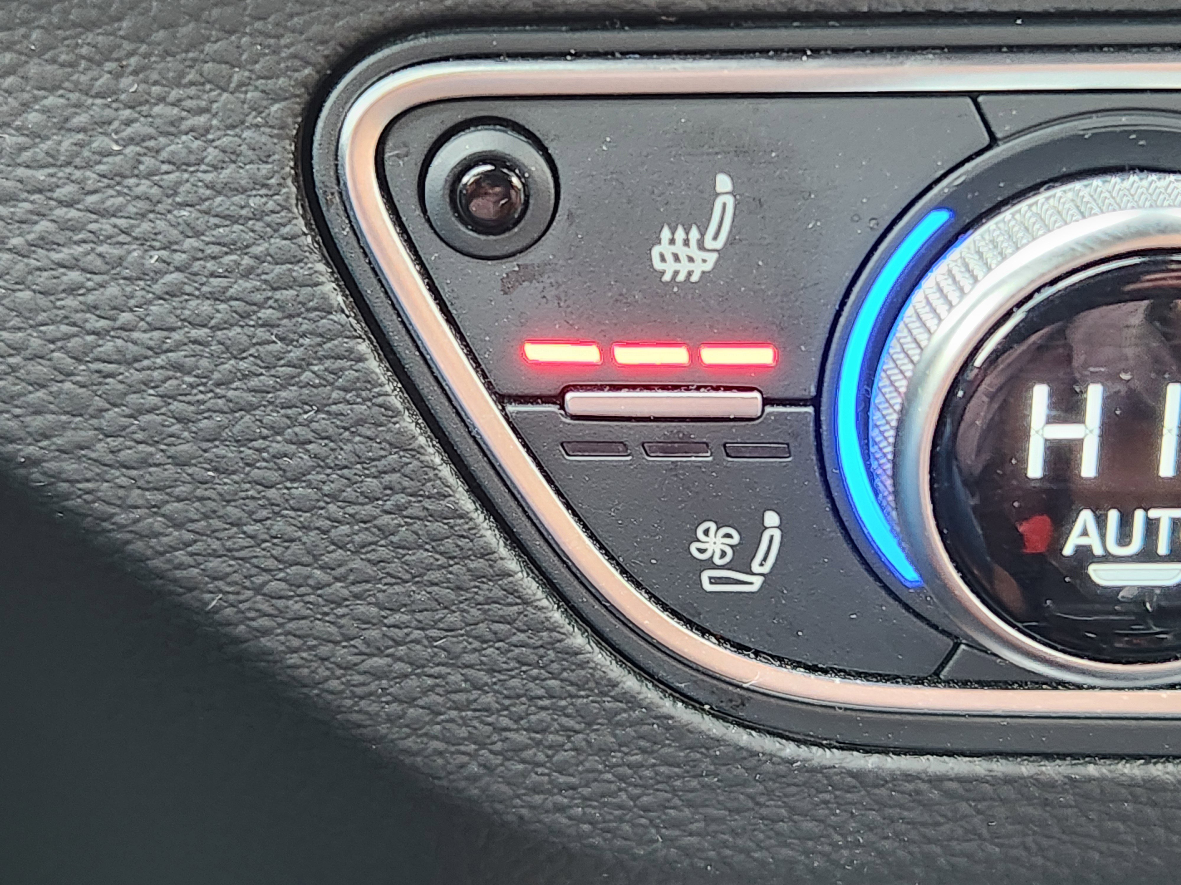 Used 2021 Audi Q5 Prestige w/ Prestige Package image 31