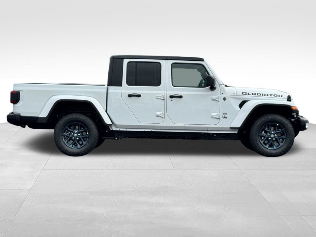 New 2026 Jeep Gladiator Sport AWD/4WD image 8