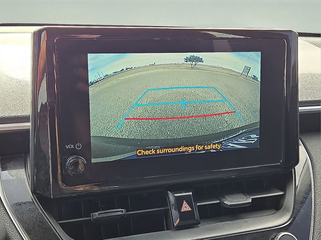 Used 2023 Toyota Corolla Cross LE image 28