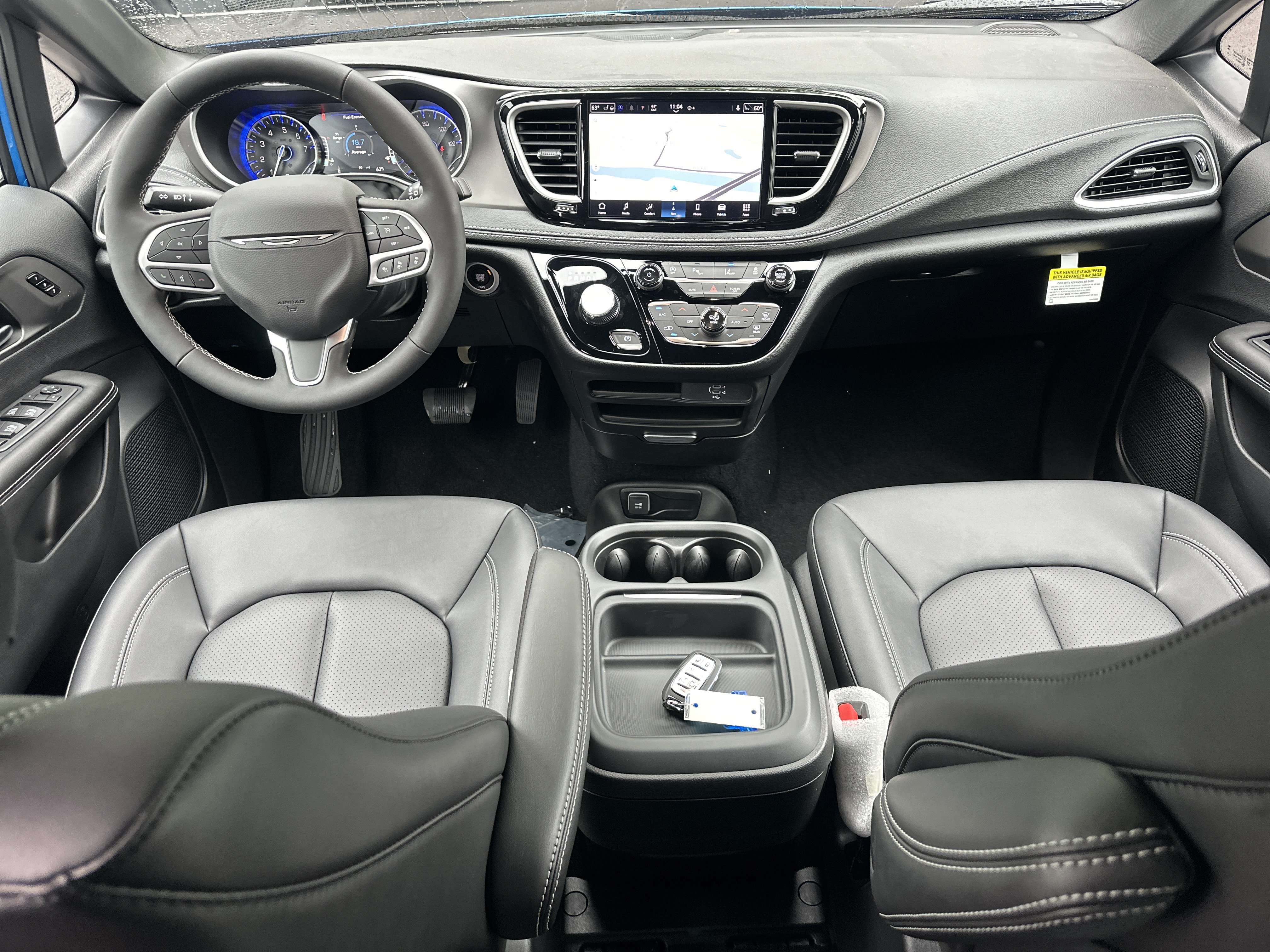 New 2027 Chrysler Pacifica Select FWD image 31