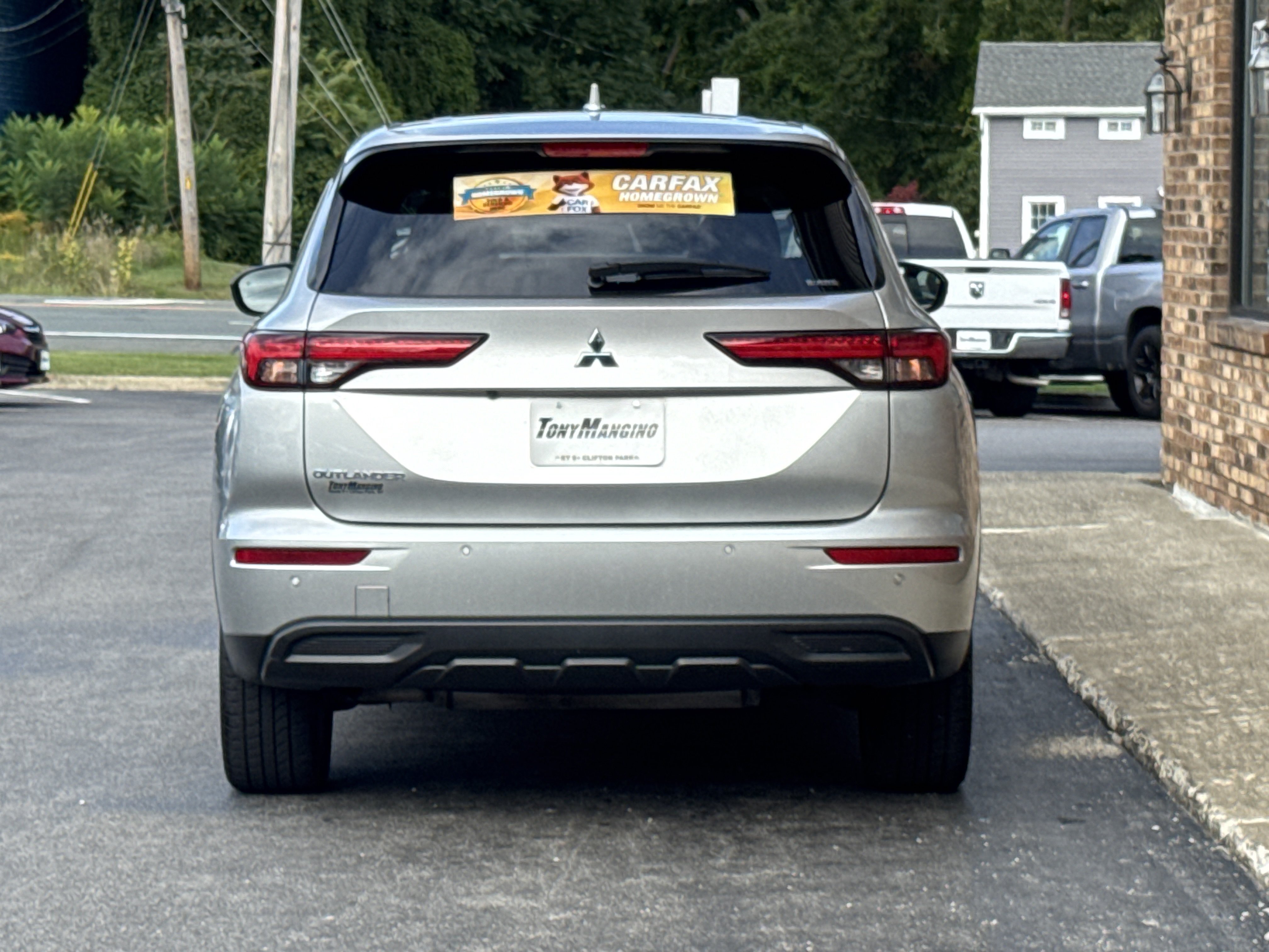 Used 2022 Mitsubishi Outlander ES AWD/4WD image 4
