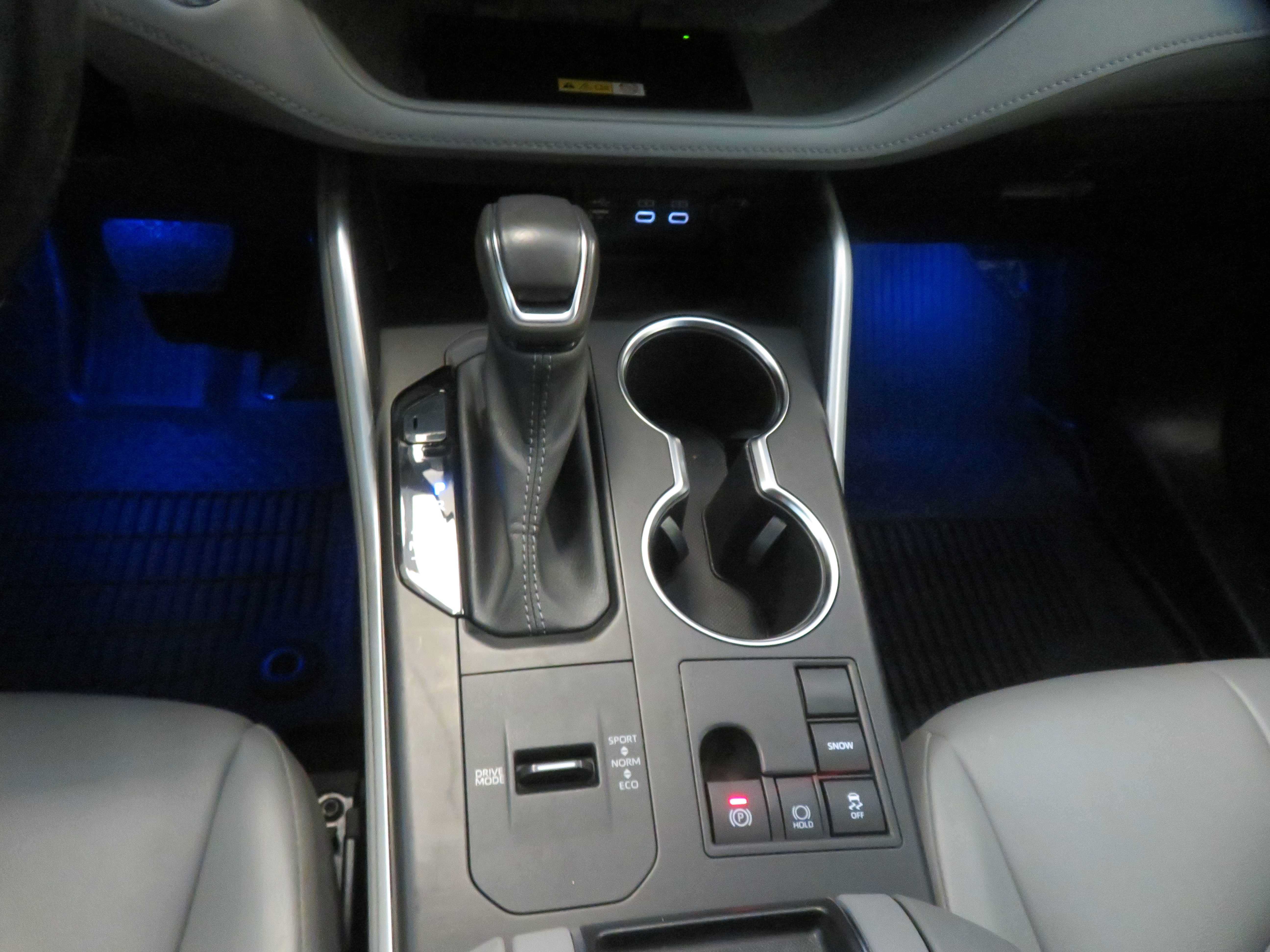 Used 2023 Toyota Highlander XLE FWD image 47