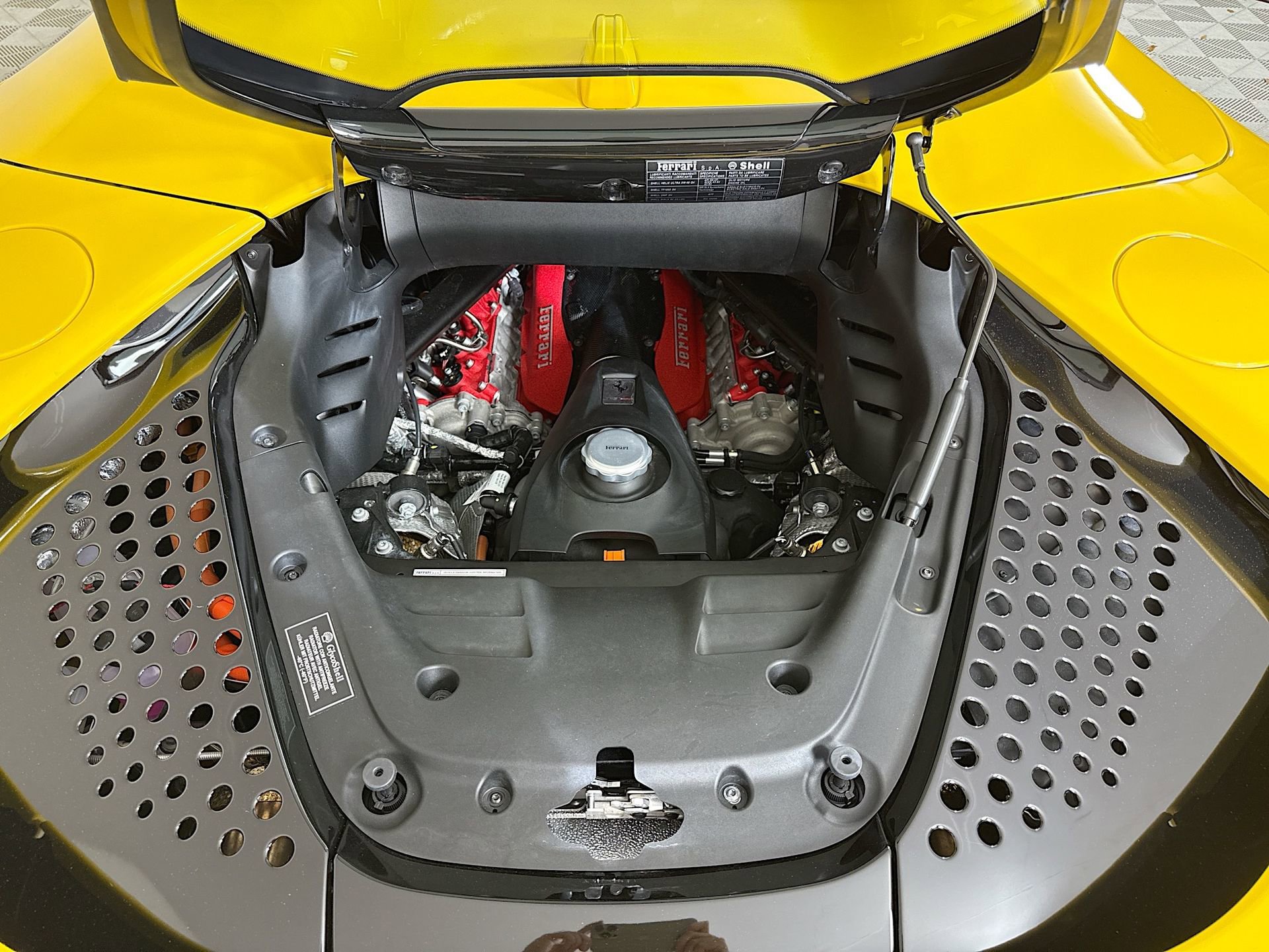 Certified 2024 Ferrari SF90 Spider image 25