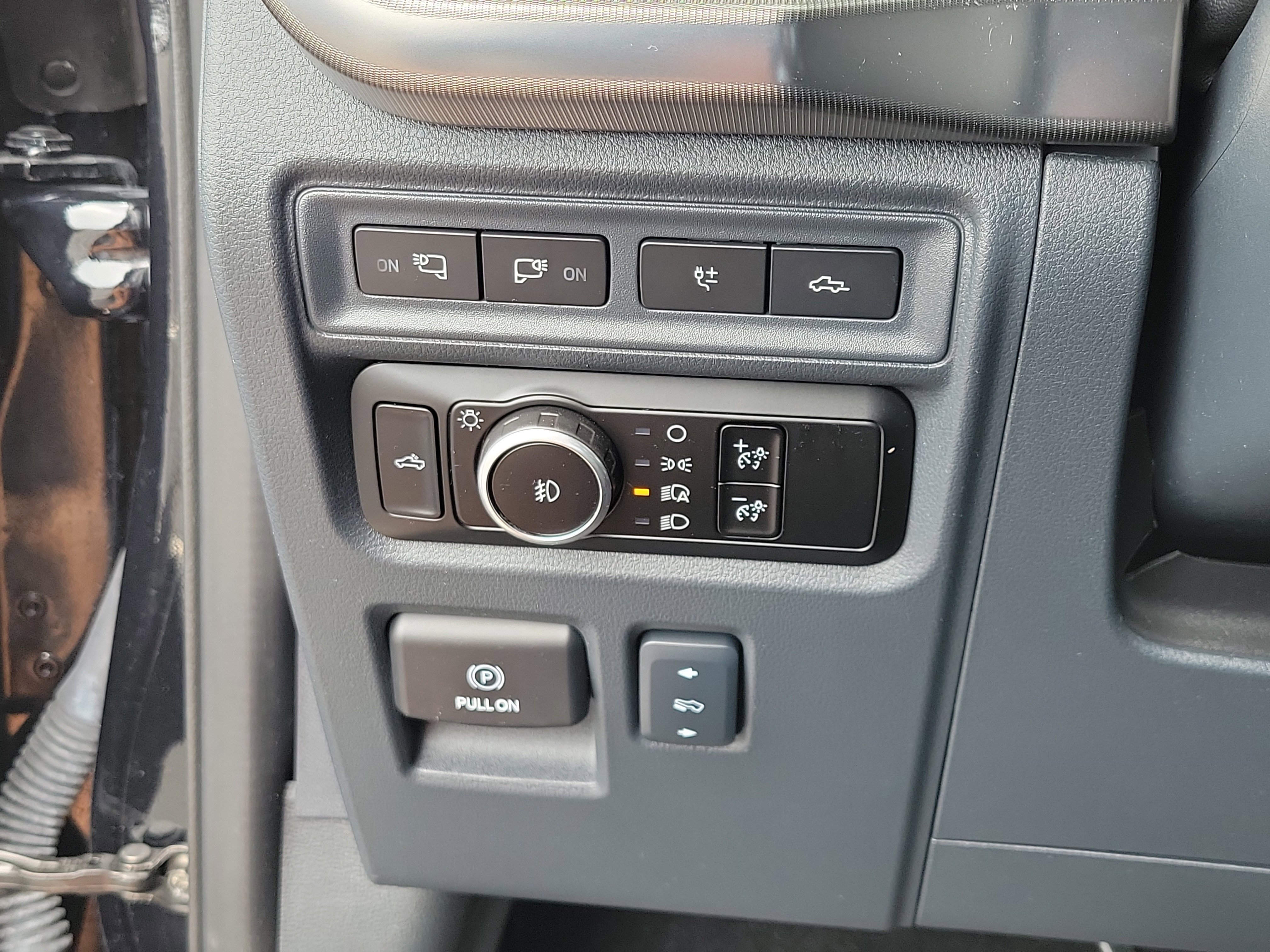 Used 2024 Ford F150 Raptor AWD/4WD image 27