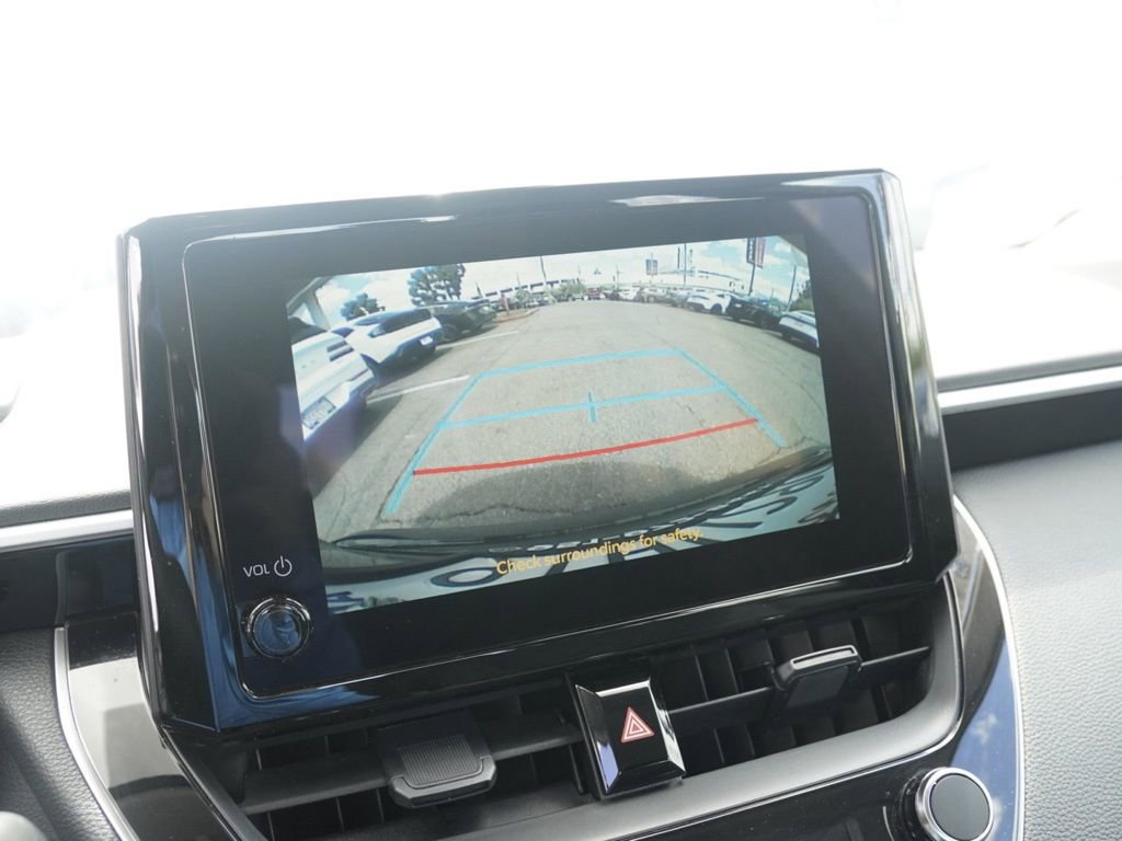 Used 2025 Toyota Corolla LE image 11
