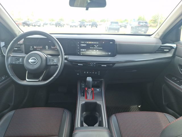 Certified 2025 Nissan Kicks SR FWD image 13