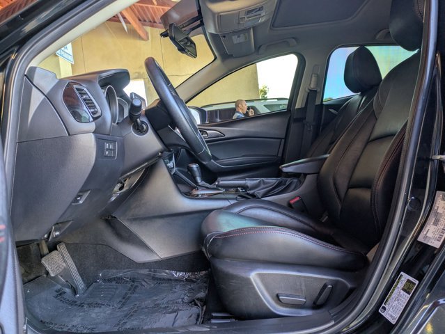 Used 2016 MAZDA MAZDA3 i Grand Touring image 14