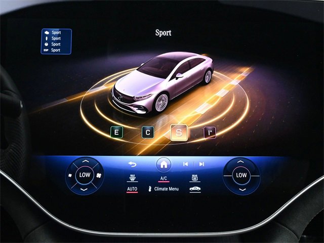 Used 2022 Mercedes-Benz EQS 580 4MATIC Sedan image 46