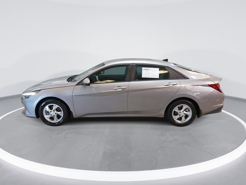 Used 2023 Hyundai Elantra SE FWD image 8