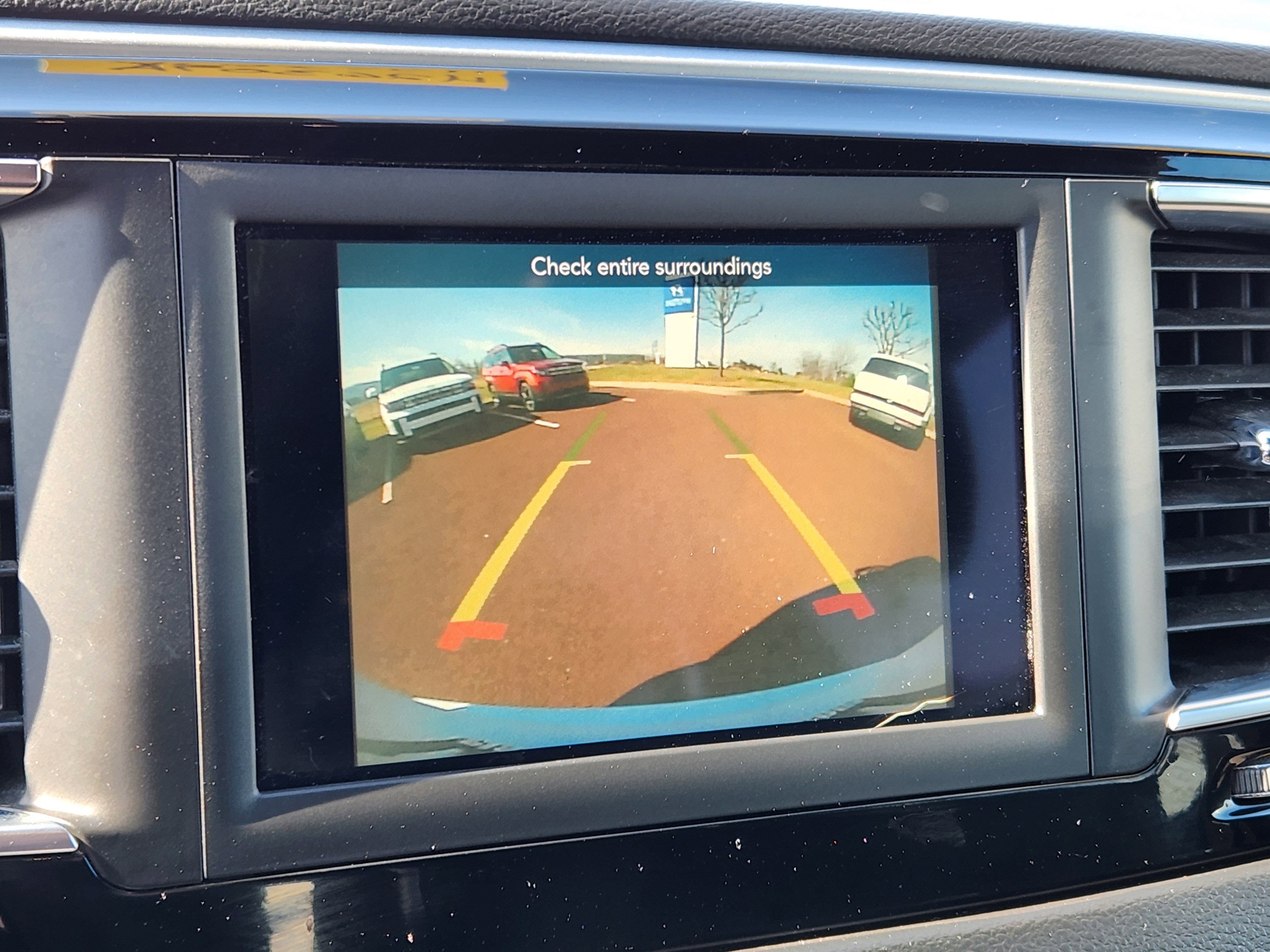 Used 2019 Chrysler Pacifica Touring Plus w/ S Appearance Package image 23