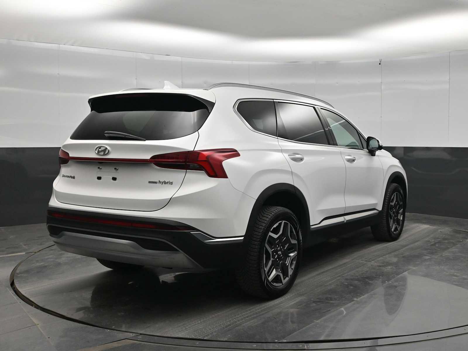 Used 2023 Hyundai Santa Fe Limited AWD/4WD image 6