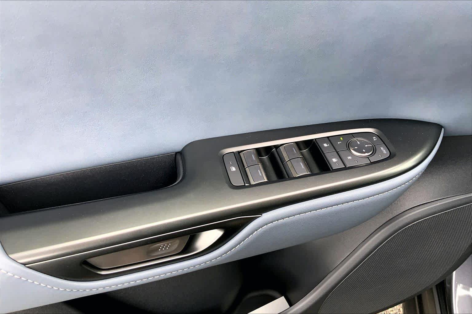New 2026 Lexus RZ 450e AWD w/ Technology Package image 20