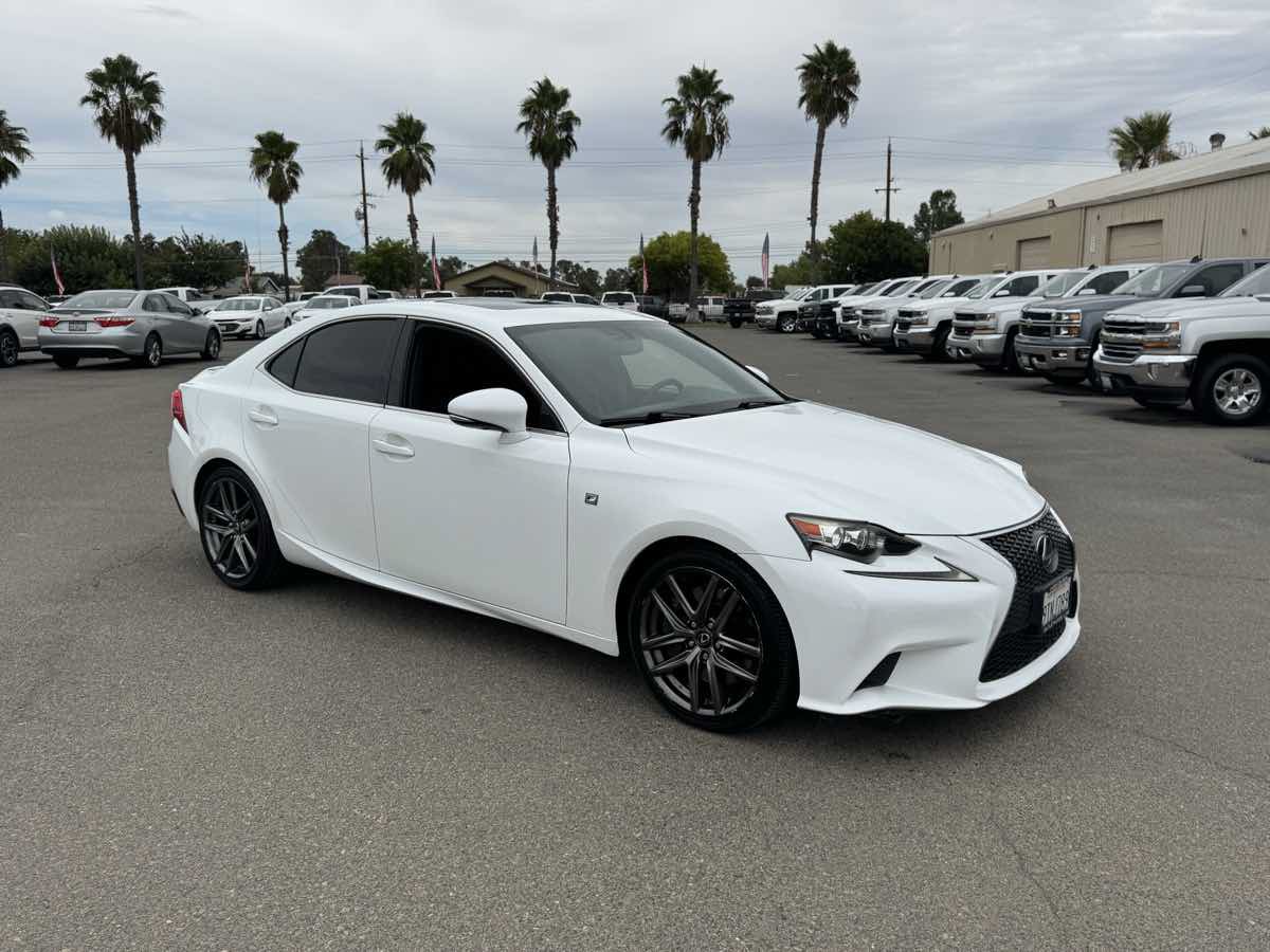 Used 2016 Lexus IS 200t w/ F Sport Package RWD image 12