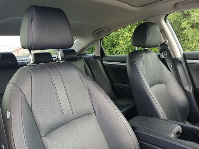 Used 2018 Honda Civic EX-L image 9