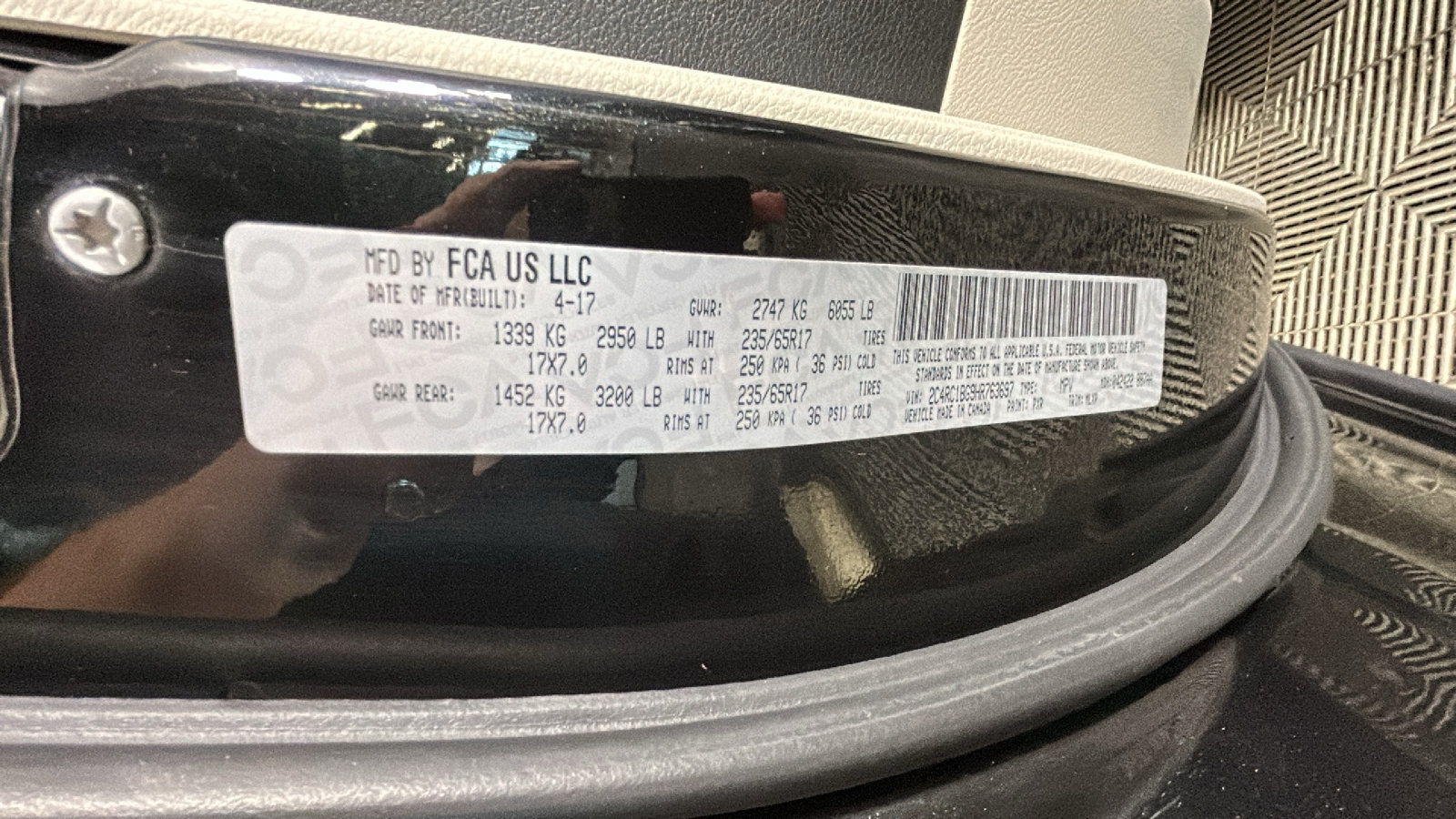 Used 2017 Chrysler Pacifica Touring-L FWD image 12