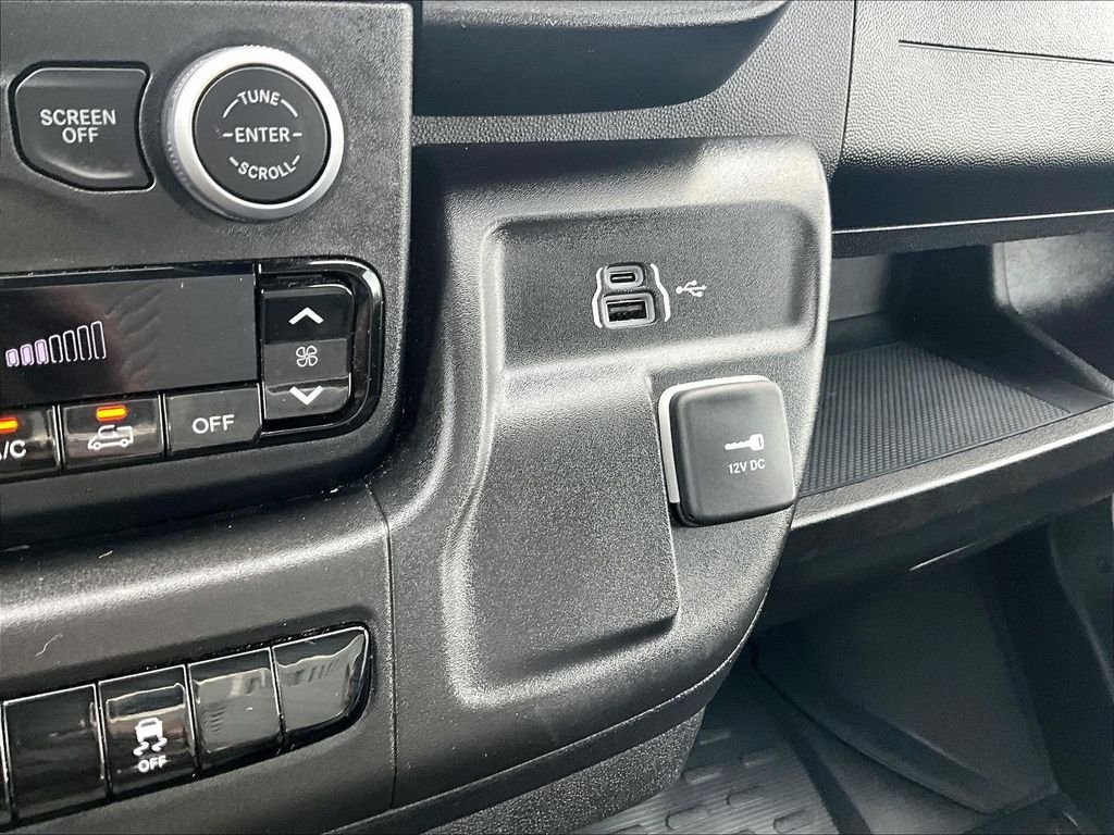 Used 2025 RAM ProMaster 2500 w/ Convenience Group FWD image 27