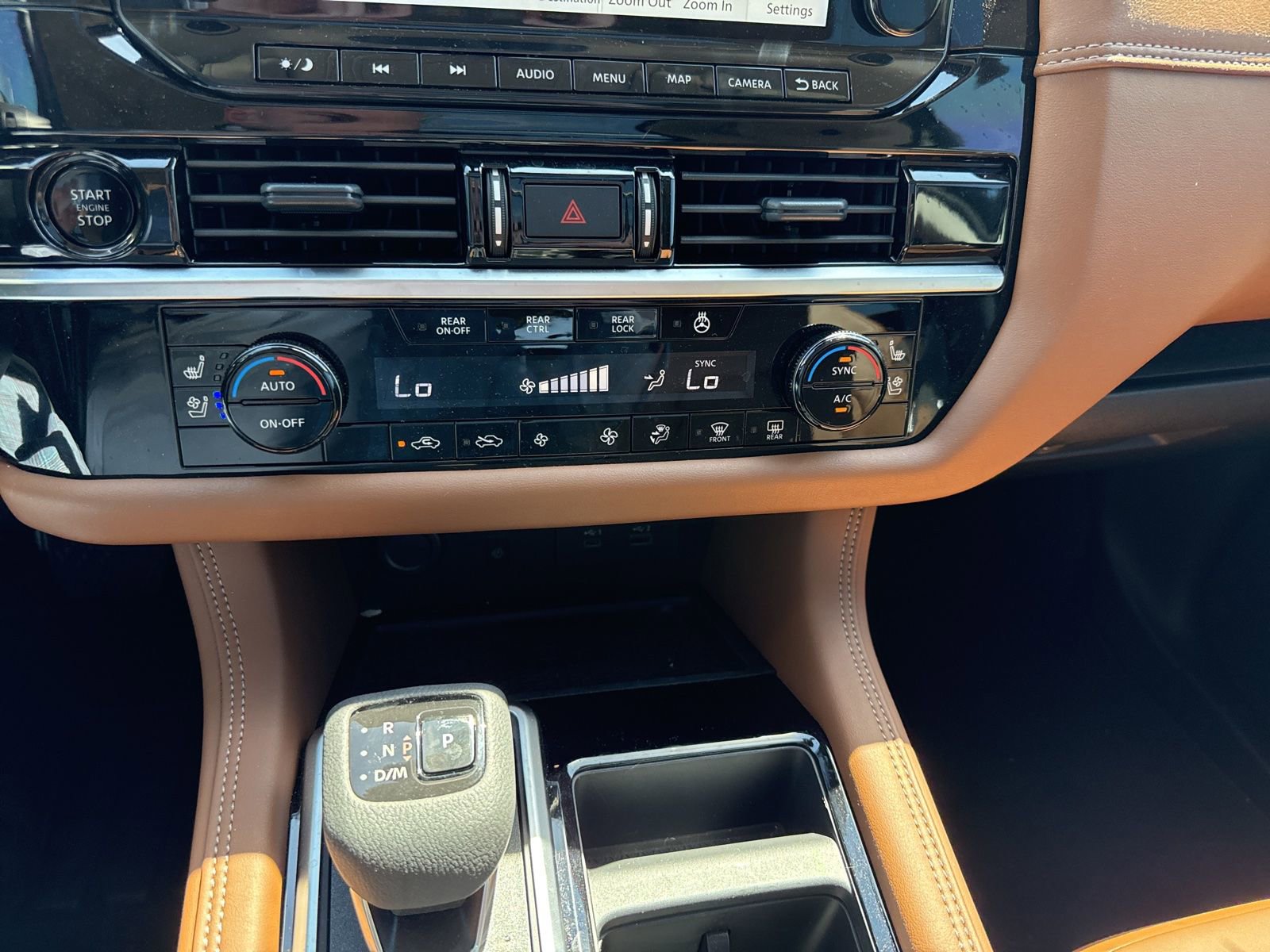 Used 2025 Nissan Pathfinder Platinum w/ Cargo Package image 10