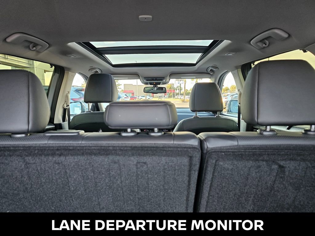 Used 2024 Nissan Rogue Platinum w/ Platinum Premium Package FWD image 14