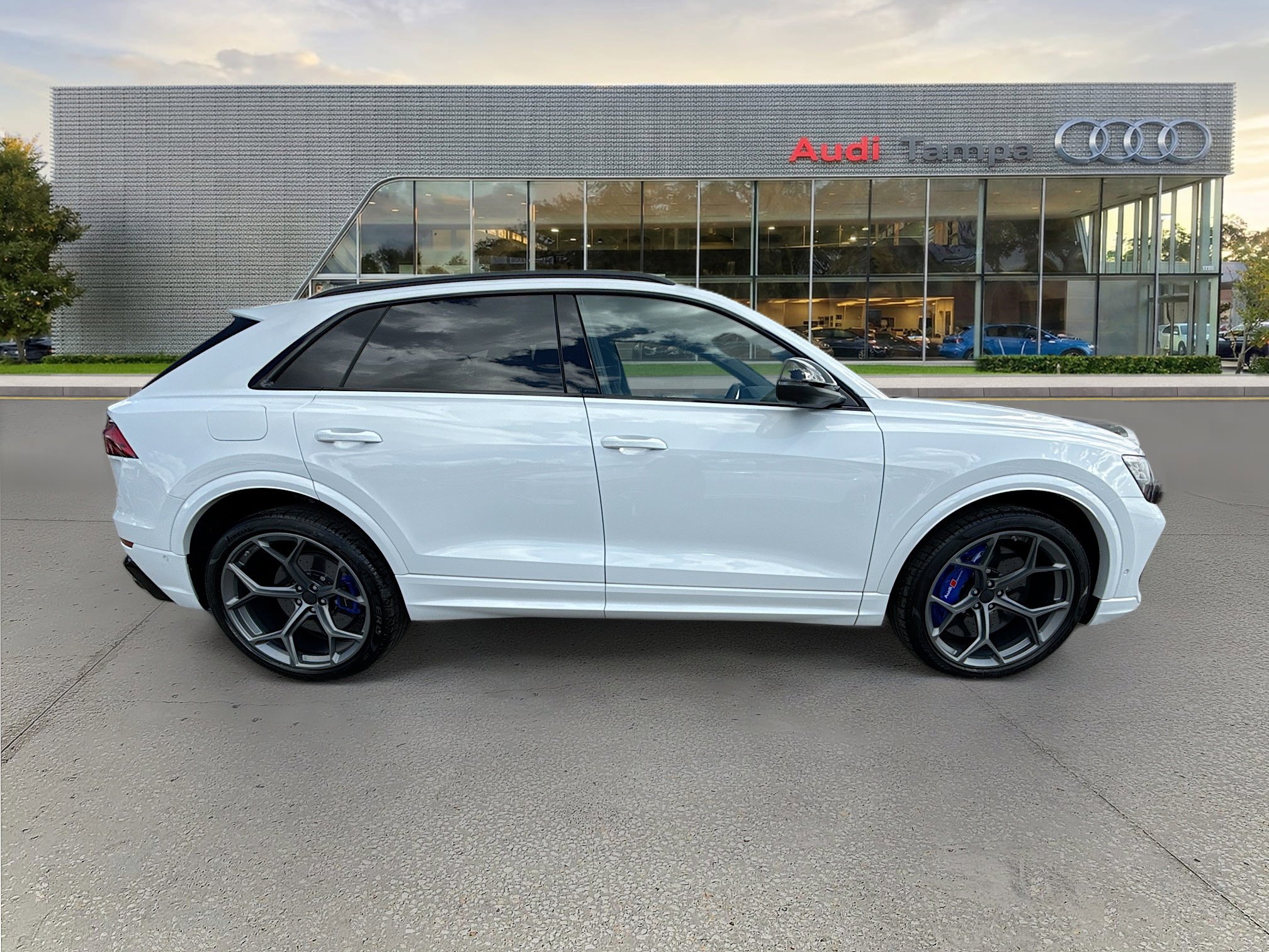 New 2026 Audi RS Q8 performance AWD/4WD image 2