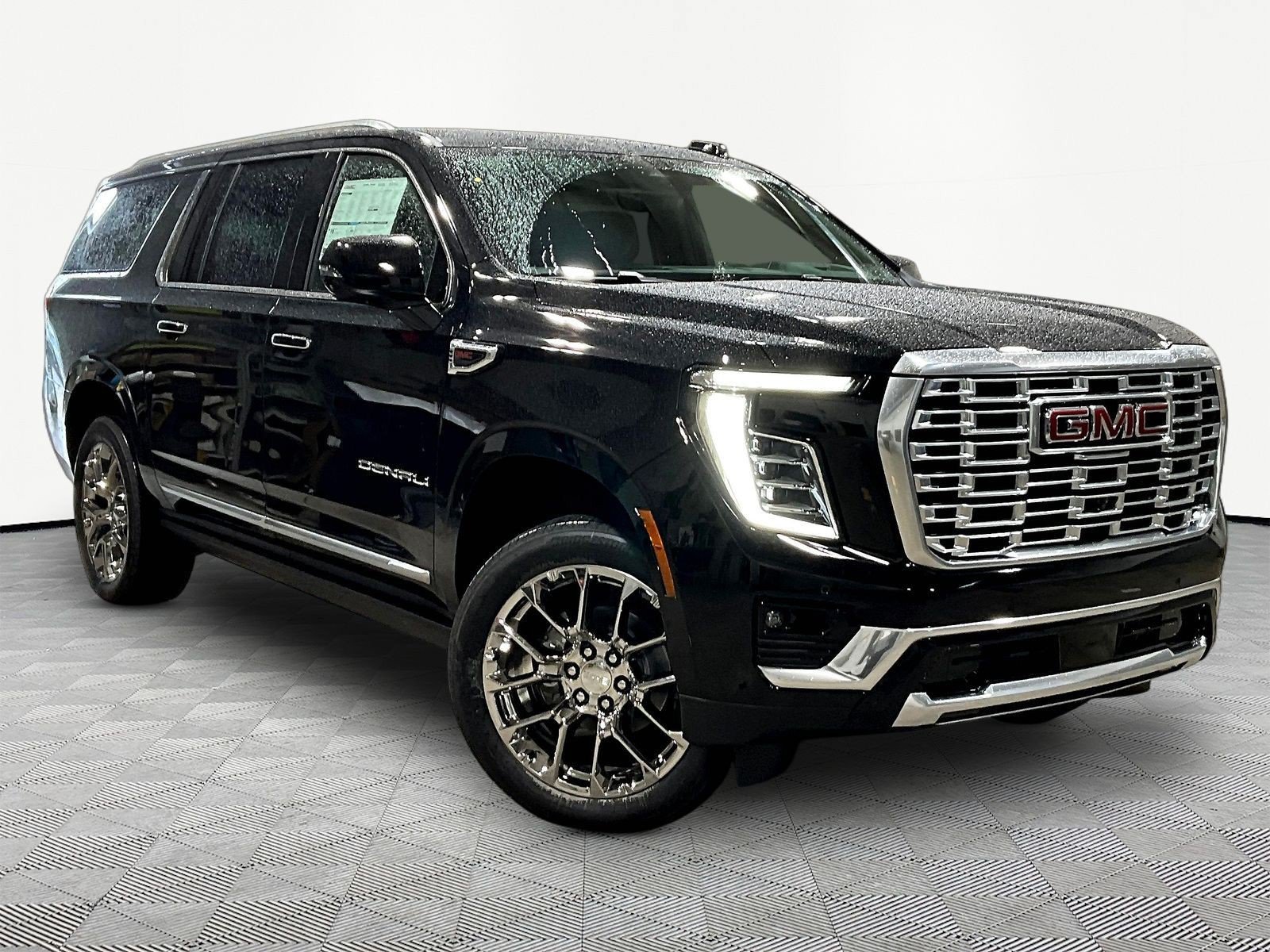 New 2026 GMC Yukon XL Denali w/ Denali Reserve Package AWD/4WD image 3