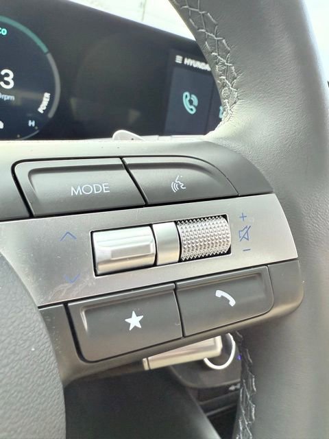 Used 2024 Hyundai Sonata Limited image 40