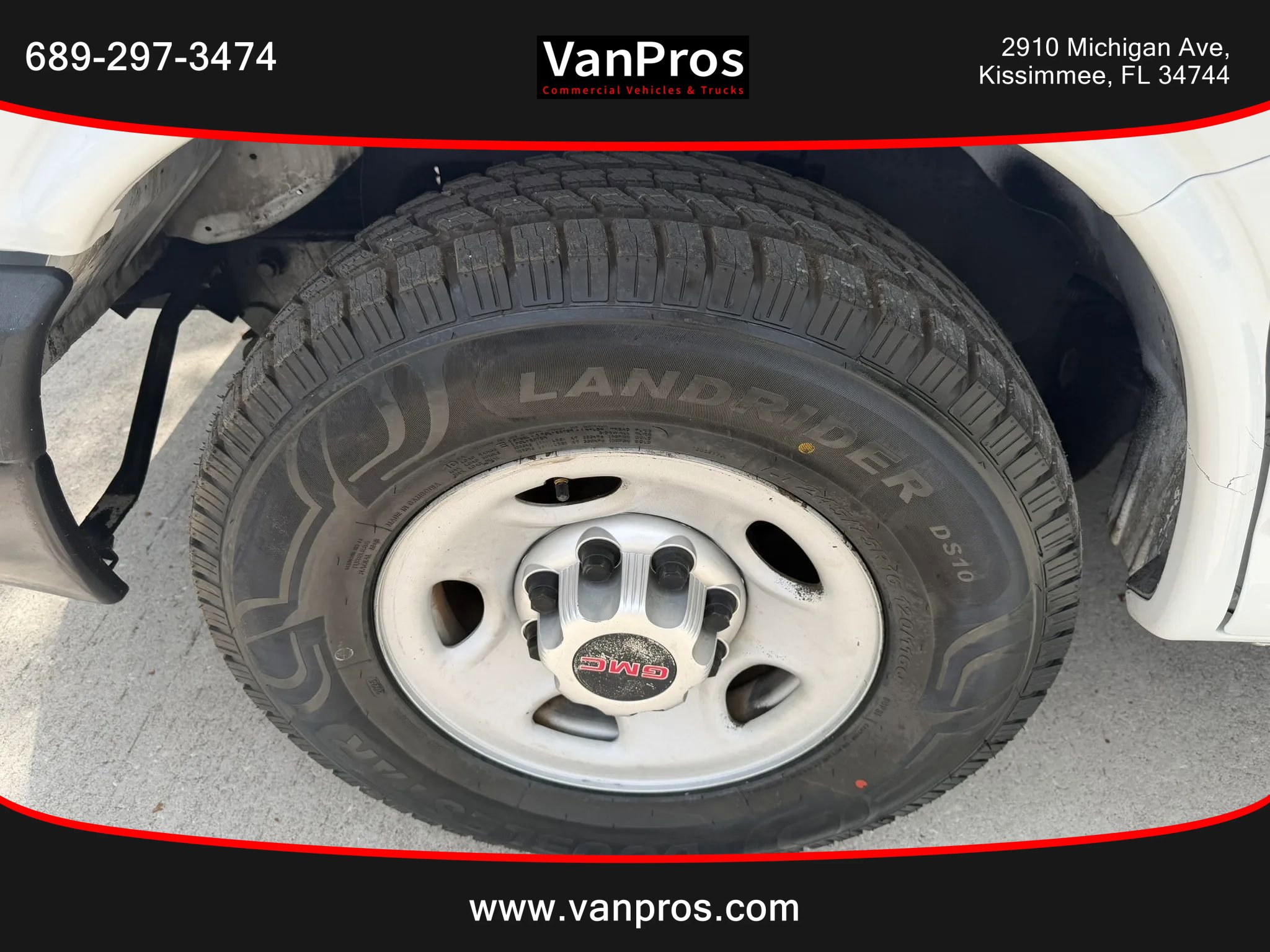 Used 2015 GMC Savana 2500 RWD image 16