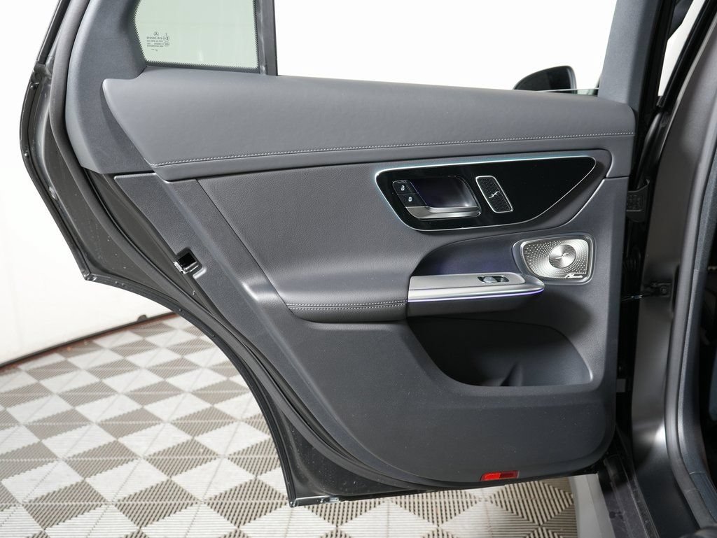 Certified 2026 Mercedes-Benz GLC 300 4MATIC image 27