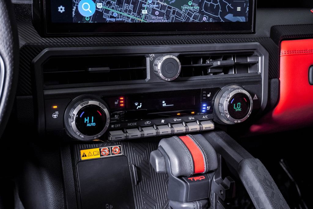 Used 2025 Toyota Tacoma TRD Pro image 28