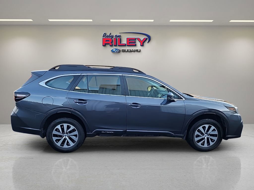 Certified 2021 Subaru Outback 2.5i image 6