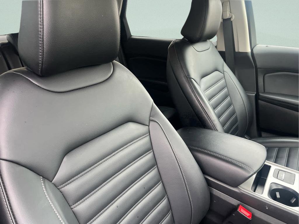 Certified 2024 Ford Edge SEL w/ Convenience Package AWD/4WD image 16