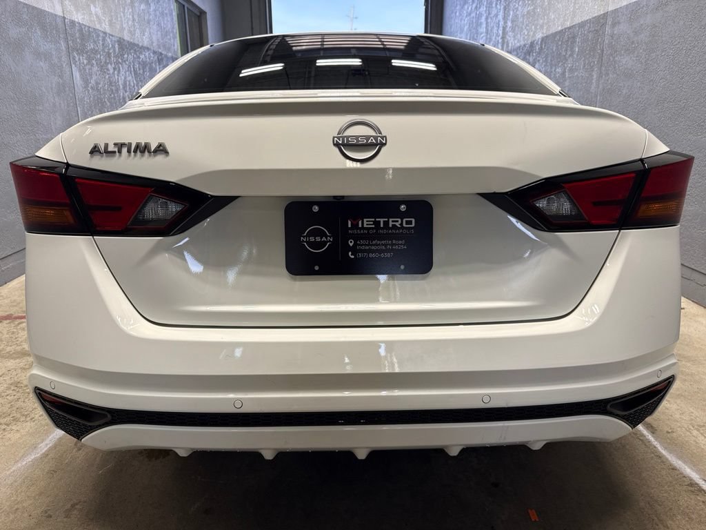 Used 2023 Nissan Altima 2.5 S FWD image 8