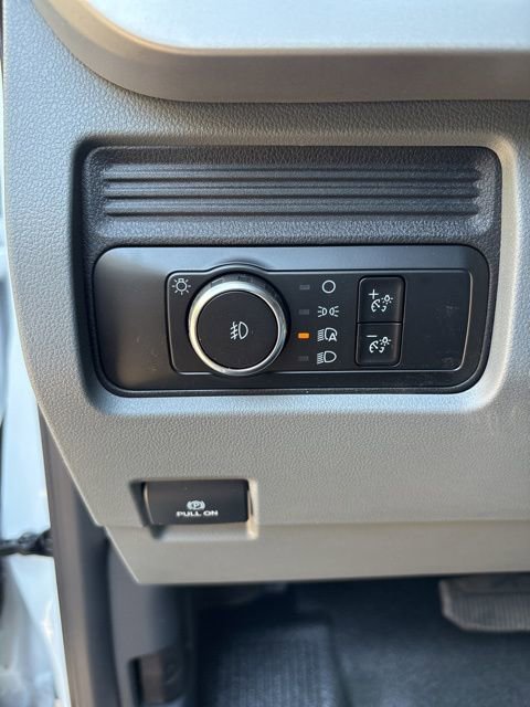 New 2026 Ford F550 4x4 Crew Cab image 18