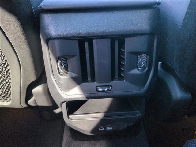 Used 2025 BMW X3 xDrive30i w/ Premium Package image 16