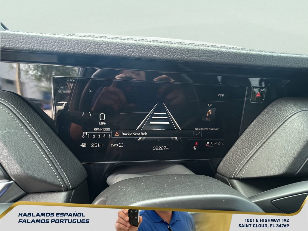 Used 2025 GMC Yukon XL Denali image 20