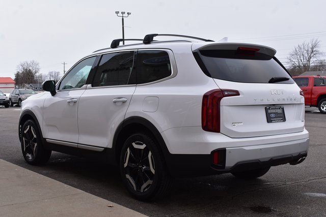 Used 2023 Kia Telluride S w/ S Sunroof Package image 10