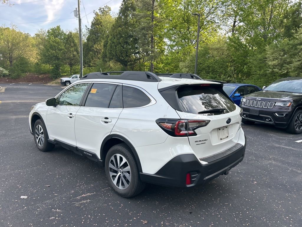Used 2022 Subaru Outback Premium image 6