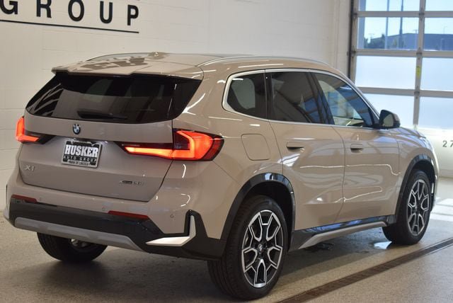 New 2026 BMW X1 xDrive28i w/ Technology Package AWD/4WD image 4