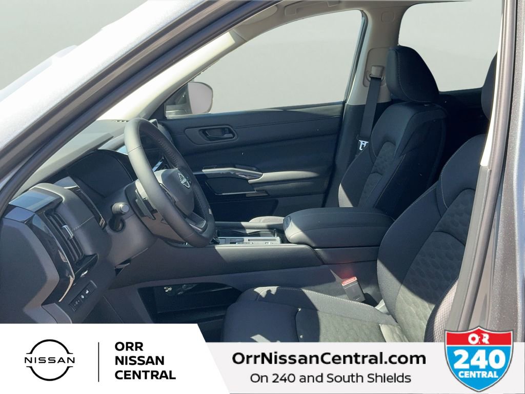 New 2026 Nissan Pathfinder SV image 17