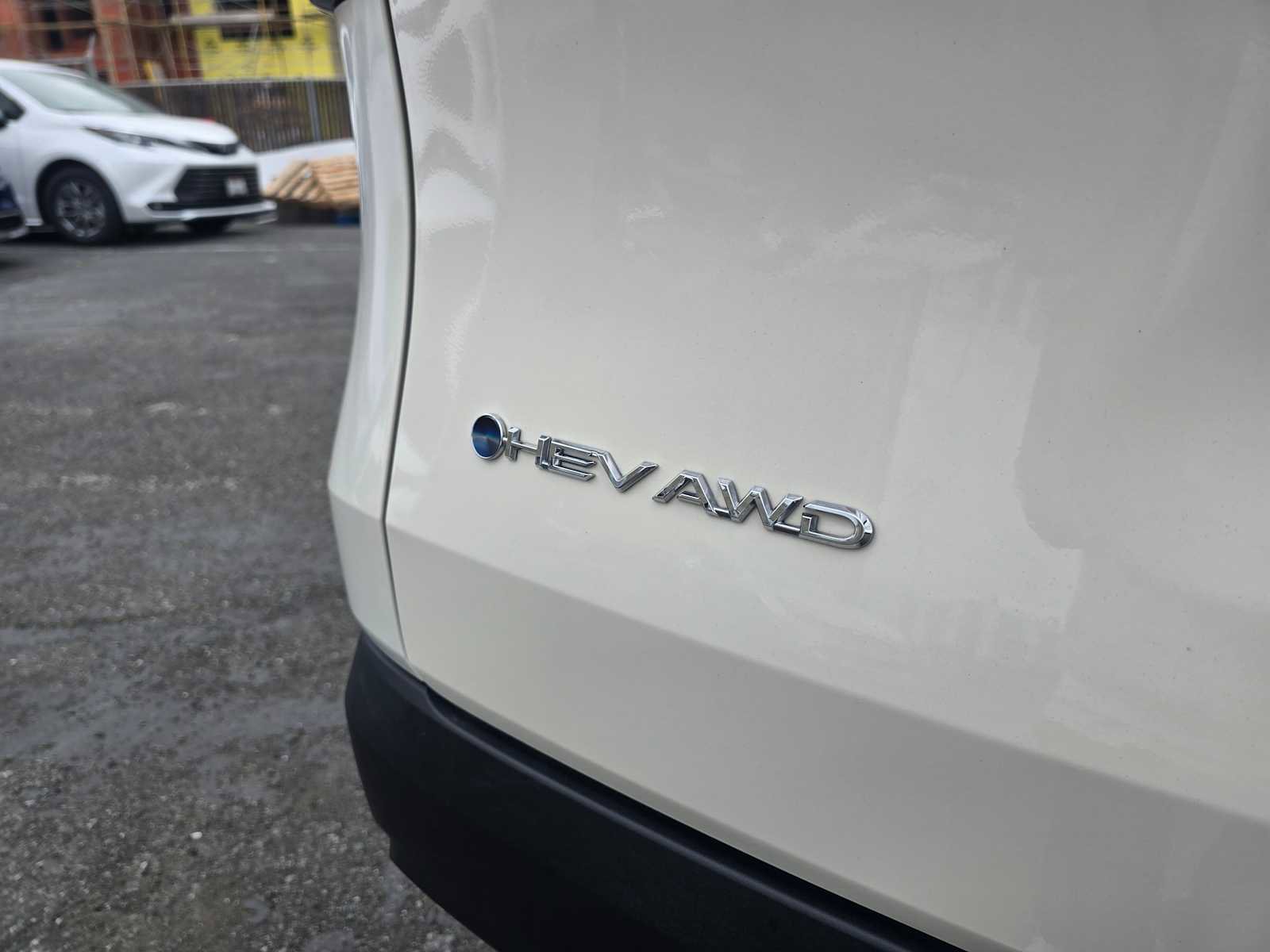 Used 2024 Toyota Grand Highlander XLE image 17