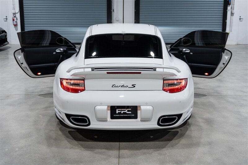 Used 2013 Porsche 911 Turbo S AWD/4WD image 36