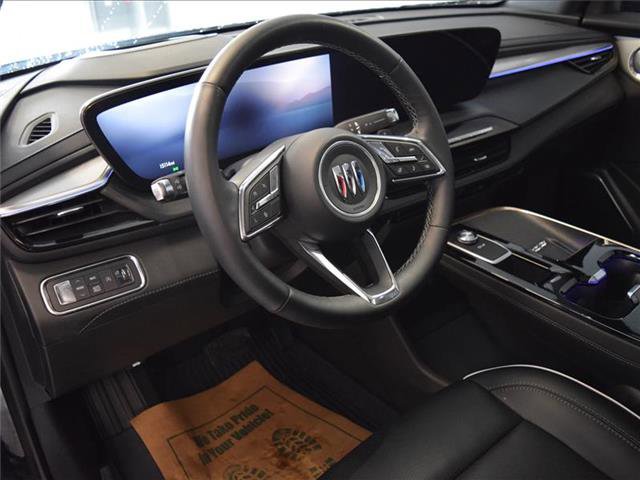 Used 2025 Buick Enclave Avenir w/ Trailering Package, 5000 lbs. image 17