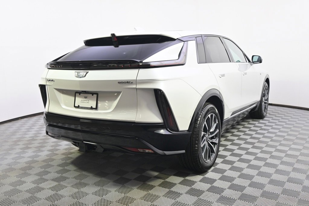 New 2025 Cadillac Lyriq Sport image 6