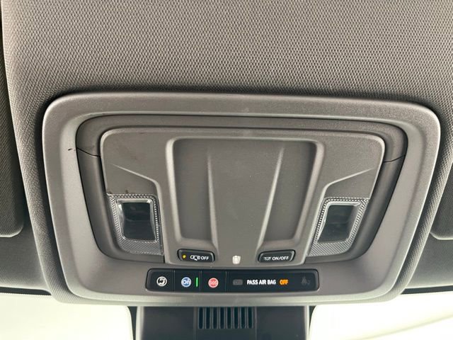 Used 2022 Chevrolet Silverado 1500 Custom Trail Boss w/ LPO, Dark Essentials Package image 42