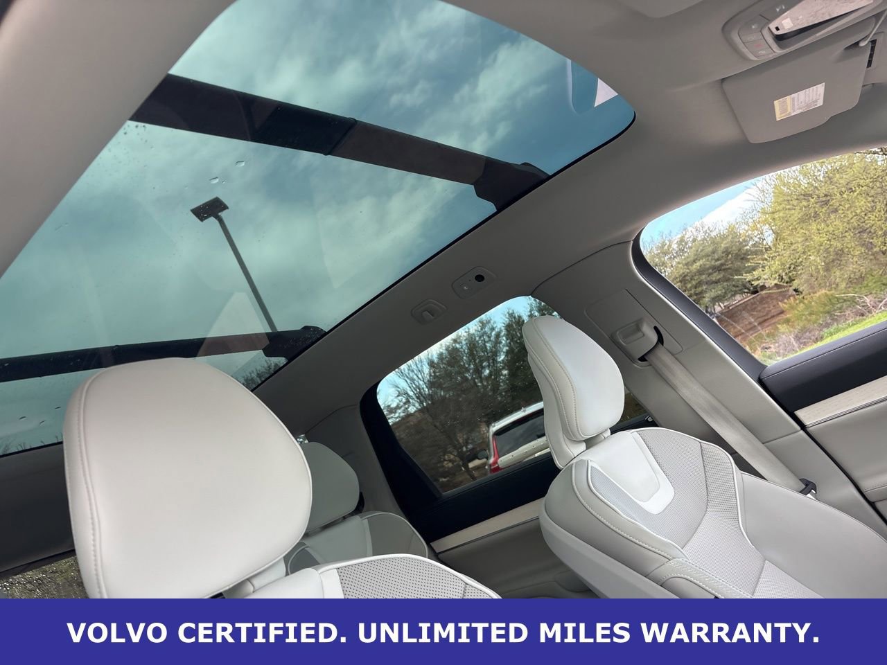 Used 2025 Volvo EX90 Plus image 15